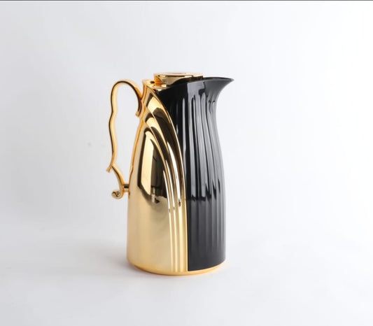 PILSCO Deluxe Vacuum Flask, a type of thermos or insulated bottle.